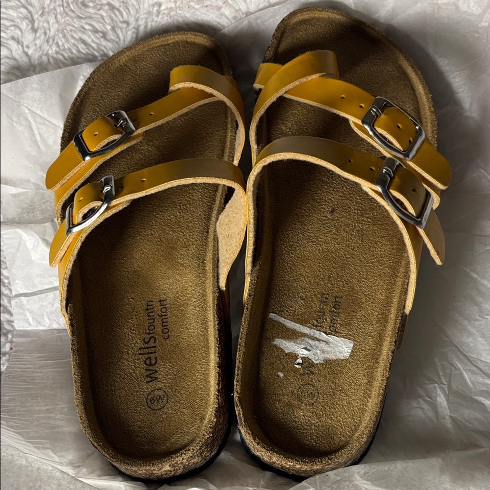 Yellow Double Strap Buckle Sandals - Picture 4 of 7